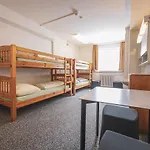 Hotel Mountain 2*