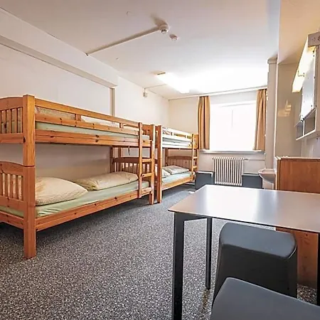 Mountain Hotel 2*